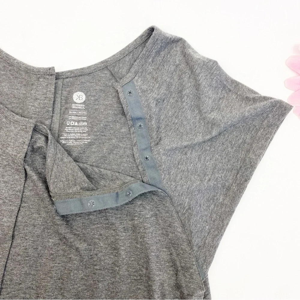 Kindred Bravely Universal Labor & Delivery Gown Grey Heather